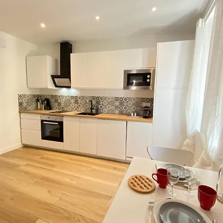 Apartman 06an - Beautiful In The Heart Of Old *